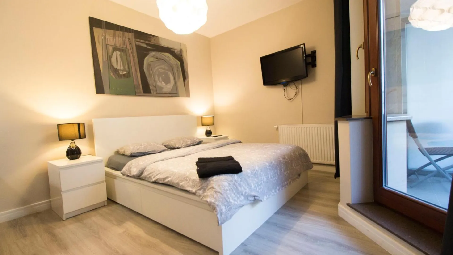 Happyestate- Ul Krawiecka 1 - Just In Center - Old Town Wroclaw Apartment